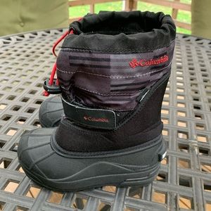Columbia toddler size 12 snow boots